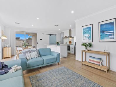 12 Spinosa Boulevard, Forrestfield WA 6058