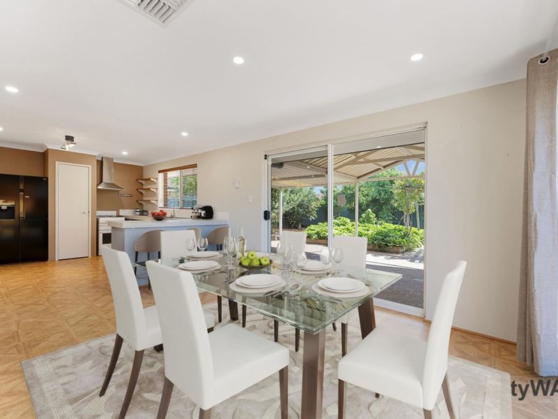15 Ulandi Court, Beckenham
