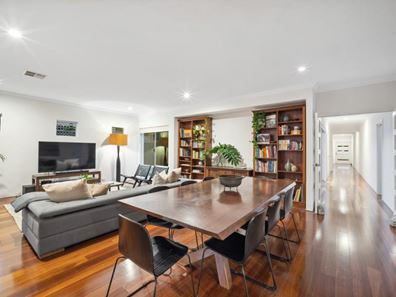 18 Bath Street, Wembley WA 6014
