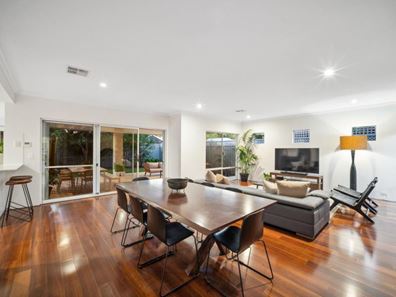 18 Bath Street, Wembley WA 6014