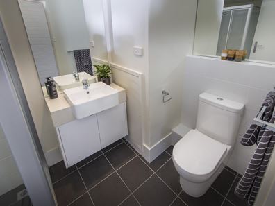 17/5 Knutsford Street, Fremantle WA 6160