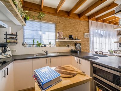 29 Vanessa Road, Falcon WA 6210