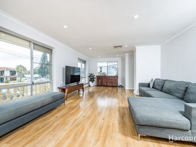 12 Driftwood Rise, Quinns Rocks WA 6030