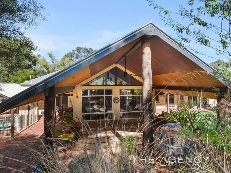 445 Strettle Road, Glen Forrest