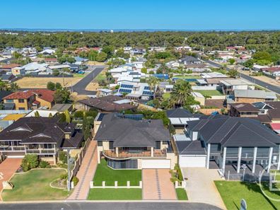 163 Ormsby Terrace, Silver Sands WA 6210
