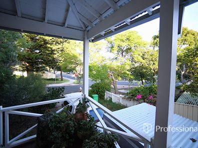 20 Tuart Street, Bunbury WA 6230