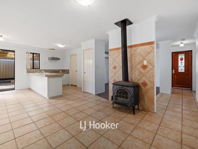 48 Blue Wren Drive, Eaton WA 6232