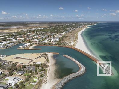 16 Foredeck Close, Geographe WA 6280