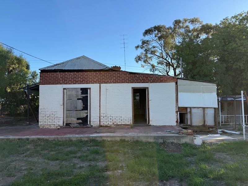 214 Duke Street, Northam WA 6401