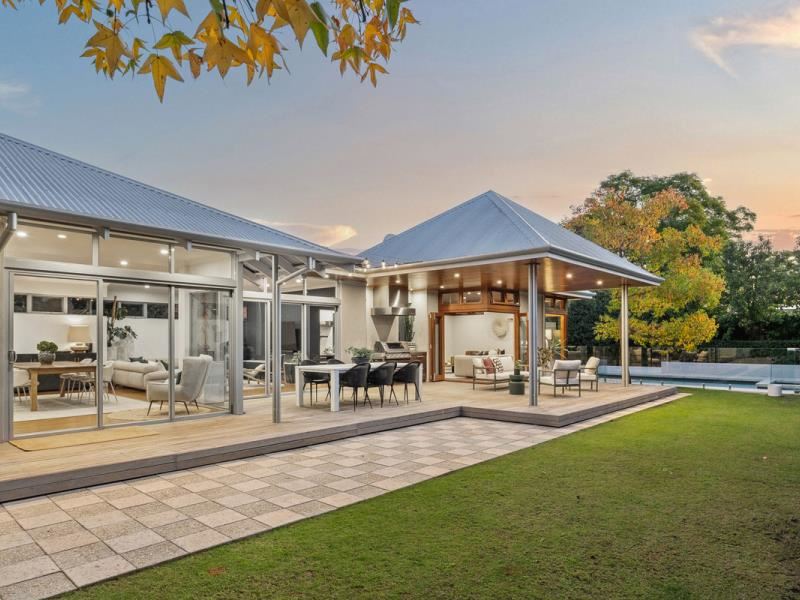 11 Alexander Street, Wembley WA 6014