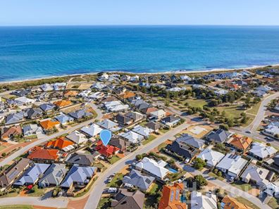 12 Quandong Parkway, Halls Head WA 6210
