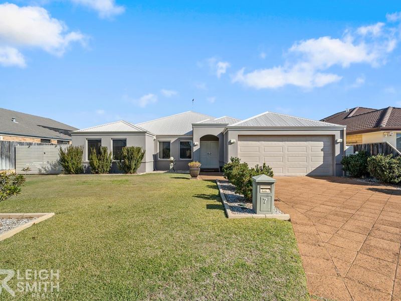 7 Lutea Road, Halls Head