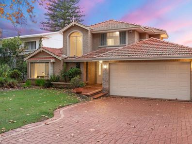 54 Tweeddale Road, Applecross WA 6153