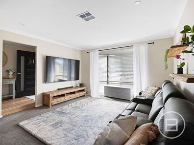 31 Fountain Way, Huntingdale WA 6110