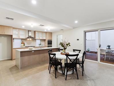 5B Roberta Street, Jolimont WA 6014