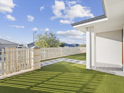 23 Orelia Street, Madora Bay WA 6210