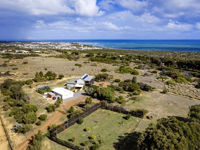 77 Richards Road, Buller WA 6532