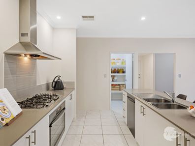 34 Magenta Crescent, Baldivis WA 6171