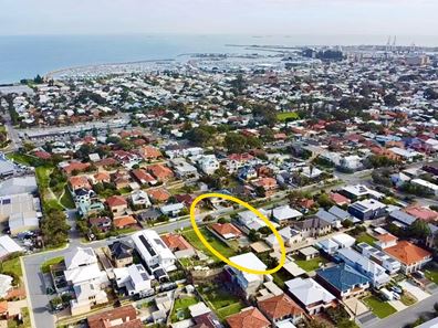 26 Livingstone Street, Beaconsfield WA 6162