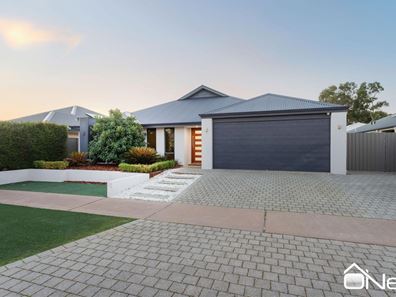 13 Cauthern Grove, Byford WA 6122