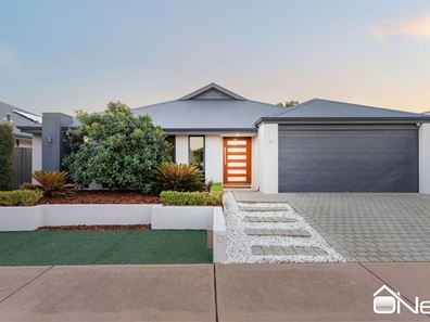 13 Cauthern Grove, Byford WA 6122