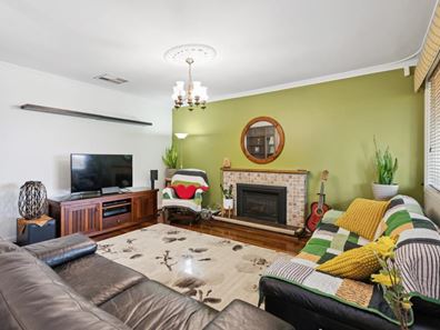 16 Munyard Way, Morley WA 6062