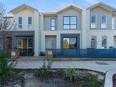 34 Canopy Circuit, Forrestfield WA 6058