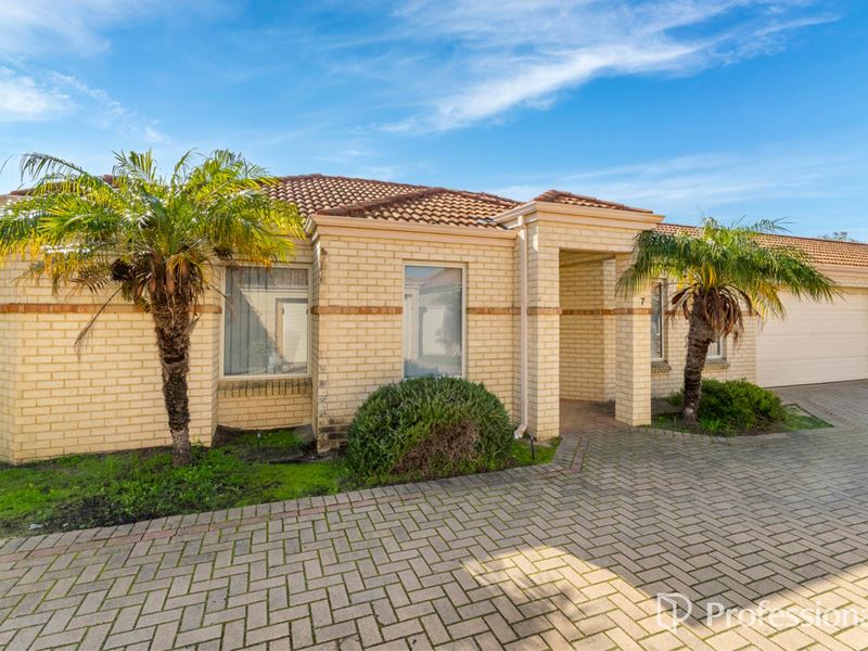 7/24 Bickley Road, Cannington WA 6107
