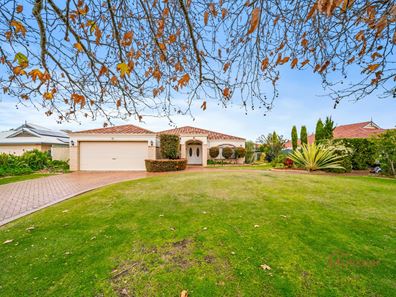 71 Goodwood Way, Canning Vale WA 6155