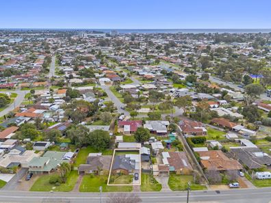29 Coolibah Avenue, Dudley Park WA 6210