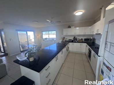 31 Ophthalmia Crescent, Newman WA 6753