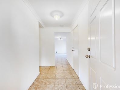 42A Eastdene Circle, Nollamara WA 6061
