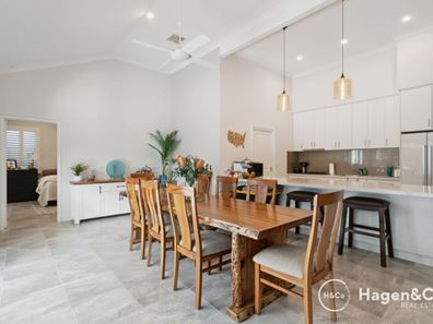 25 Cowper Road, Sorrento WA 6020