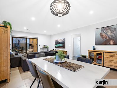 50 Tiliqua Crescent, Wandi WA 6167