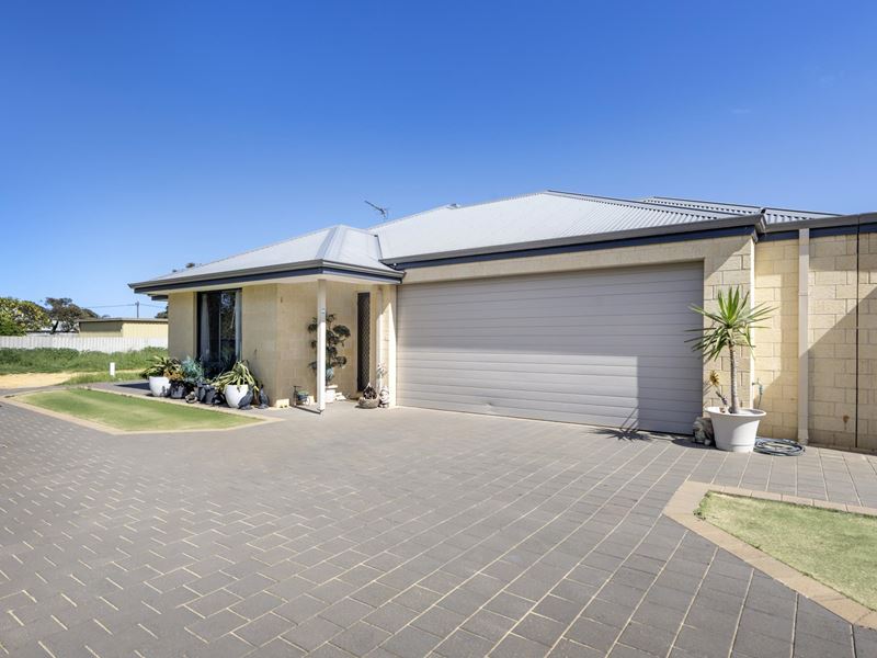 3/212 Place Road, Wonthella WA 6530