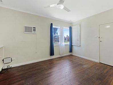 2 Hovea Street, Rangeway WA 6530