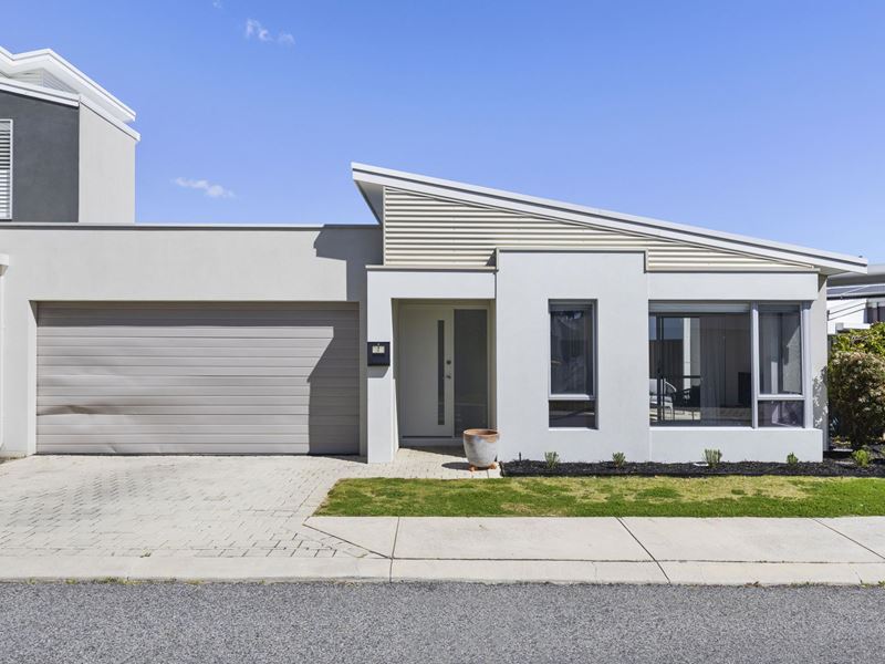 7 Emily Loop, Madeley