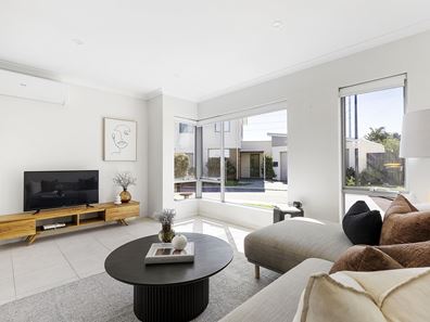 7 Emily Loop, Madeley WA 6065