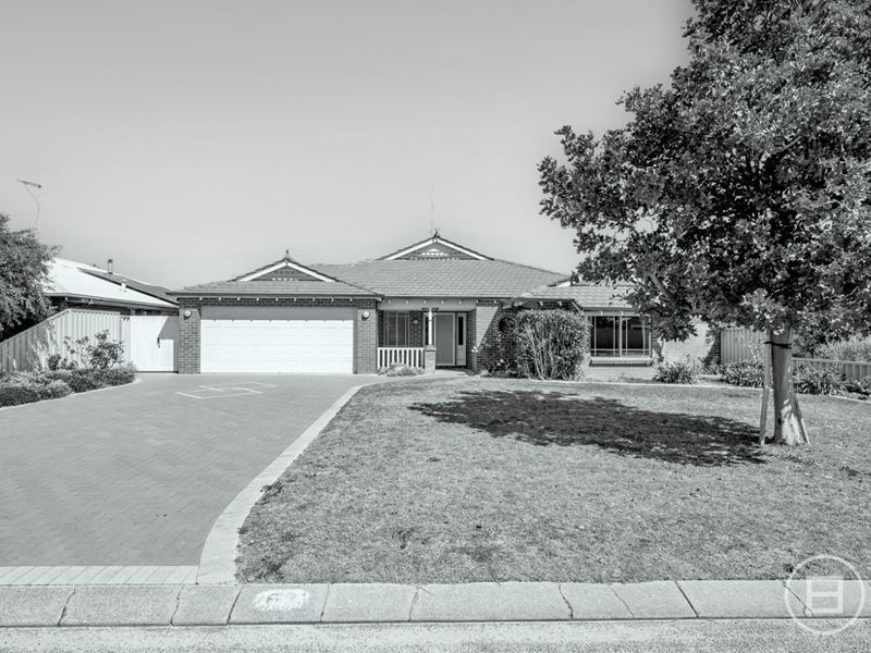 63 Ronsard Drive, San Remo WA 6210