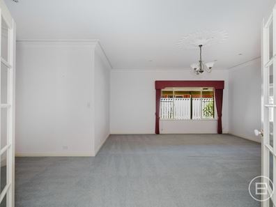63 Ronsard Drive, San Remo WA 6210