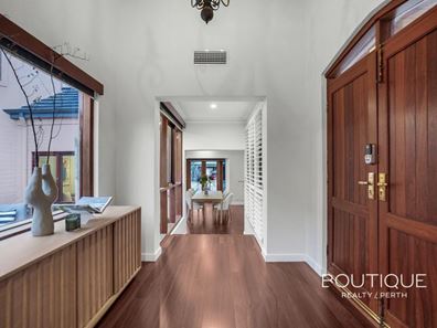 6 Towerhill Place, Mount Claremont WA 6010