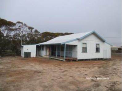 18 Seward Avenue, Varley WA 6355