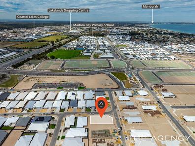 8 Deauville Approach, Madora Bay WA 6210