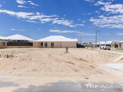 8 Deauville Approach, Madora Bay WA 6210