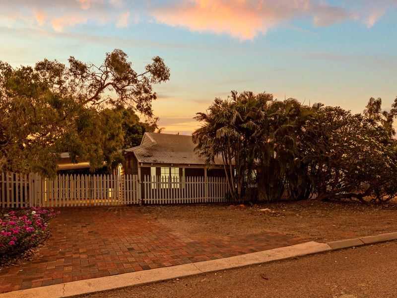 6 Sahanna Place, Cable Beach