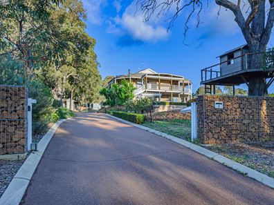 9 Coral Vine Loop, Jarrahdale WA 6124