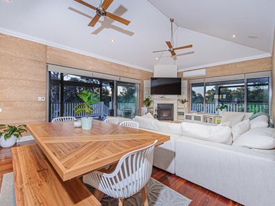 9 Coral Vine Loop, Jarrahdale WA 6124