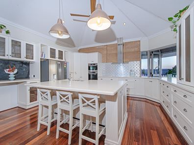 9 Coral Vine Loop, Jarrahdale WA 6124
