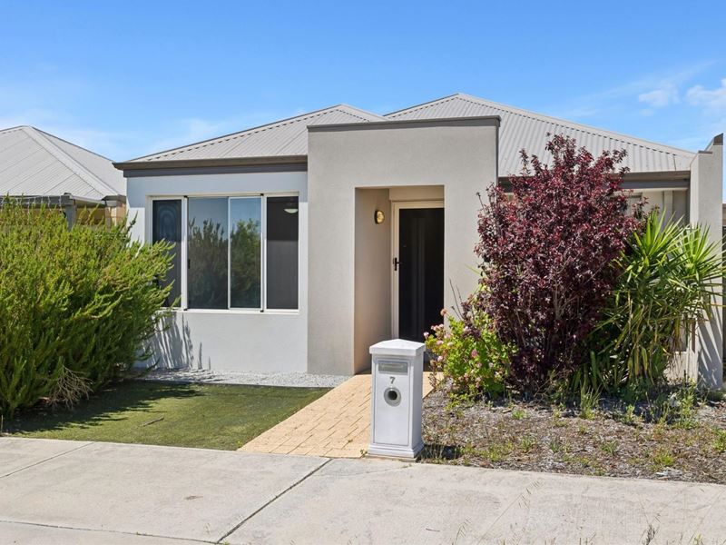 7 Cinnabar Bend, Aveley