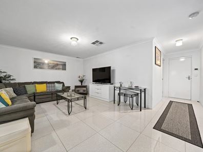 61D Bert Street, Gosnells WA 6110